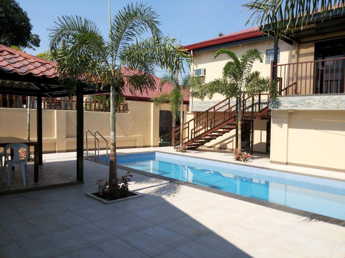 Hotel Casa Felipa Laoag Esterno foto
