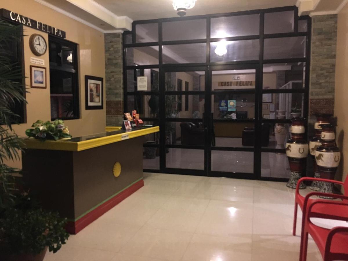 Hotel Casa Felipa Laoag Esterno foto
