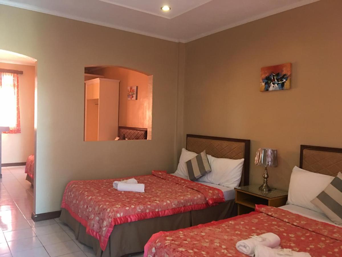 Hotel Casa Felipa Laoag Esterno foto